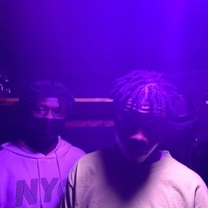 Meet your Posher, Garlens